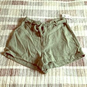 Abercrombie and Fitch paper bag shorts